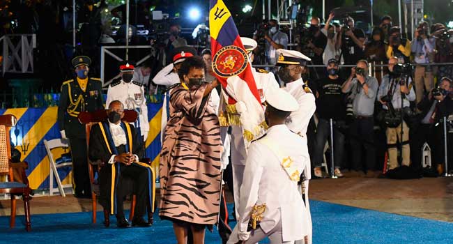 Barbados becomes a republic: parts ways with the British monarchy